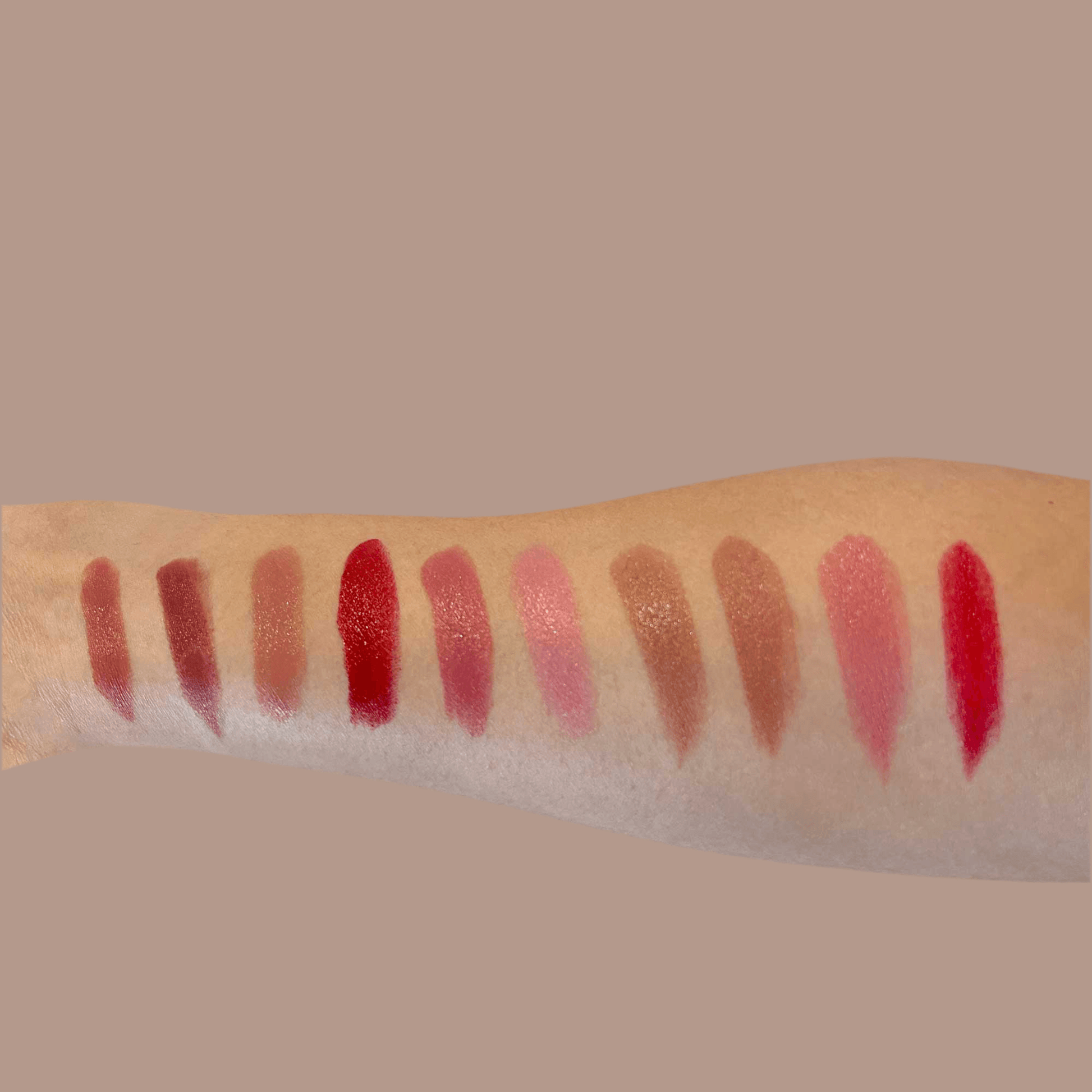 Luxury Cream Lipstick - Lustrous Latte
