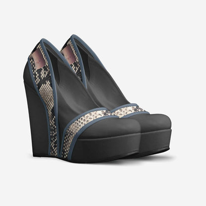 DEBBIEG.vintage runners, platform pump & traditional slip on SOLD ON SHEIN CLICK THE LINK & SAVE! - DEBBIEG.